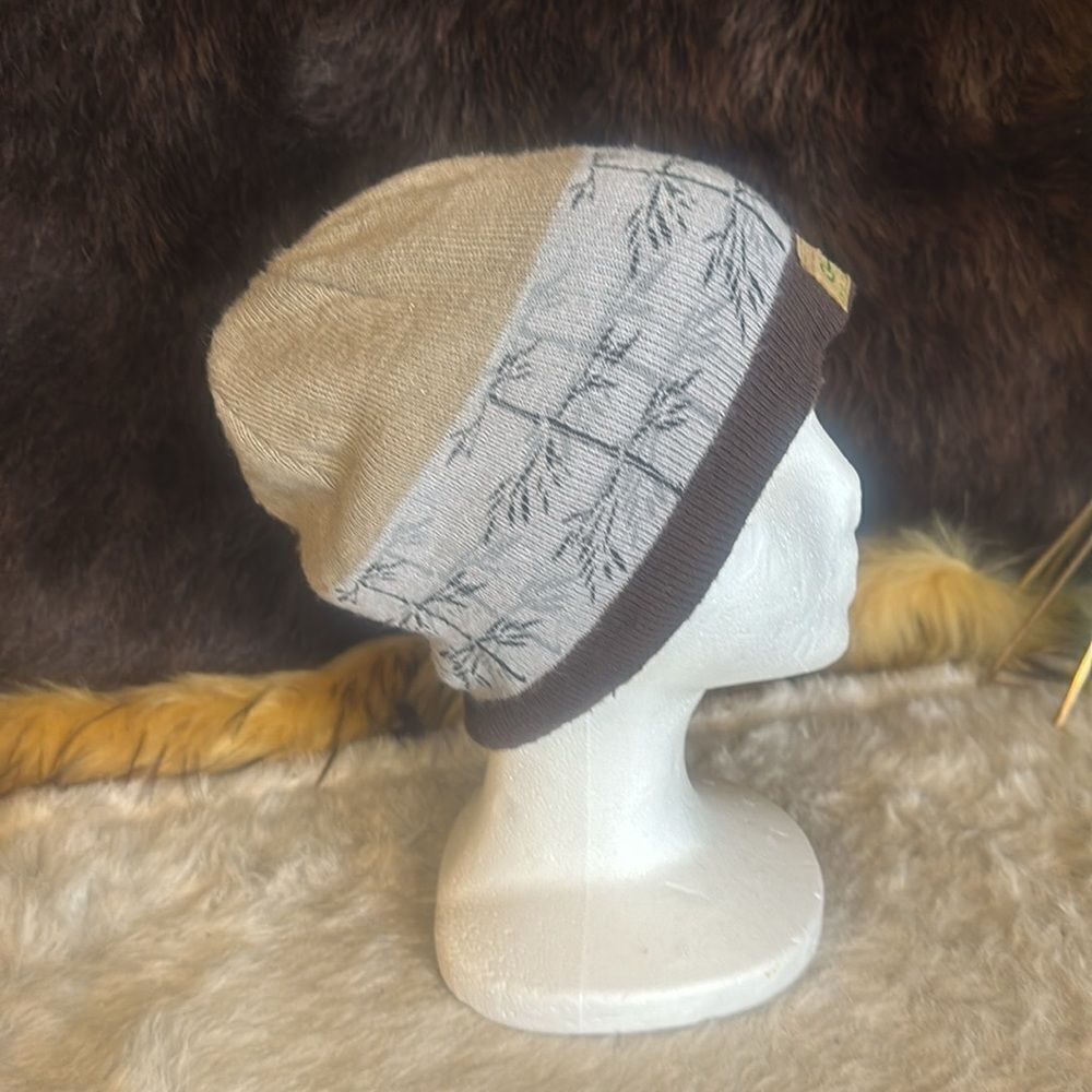 Screamer beanie OS (3150) - Picture 3 of 7